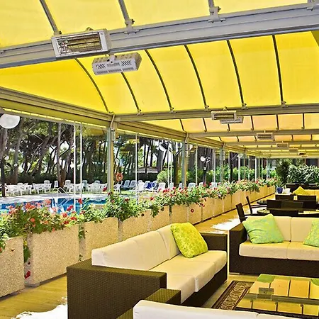 Parco Dei Principi 4*