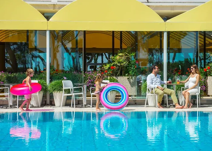 מלון Parco Dei Principi ג'וליאנובה