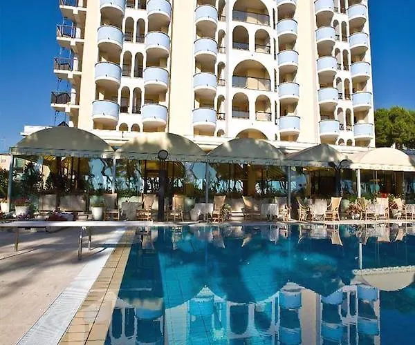 Parco Dei Principi ג'וליאנובה