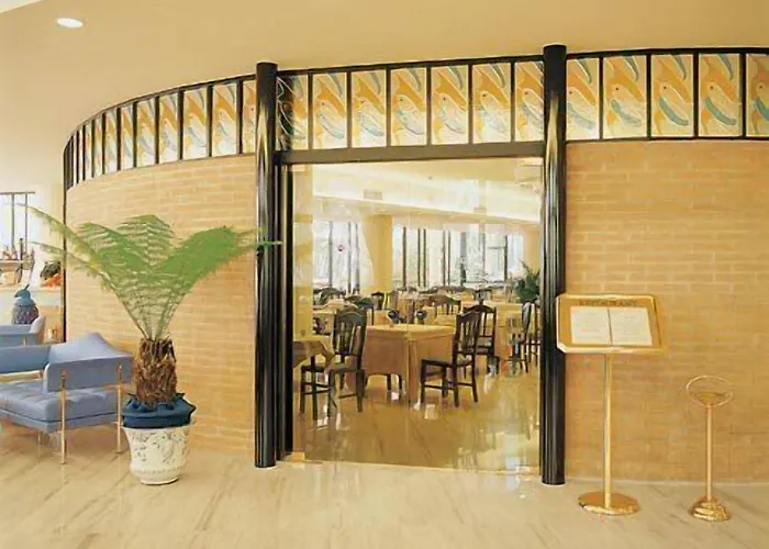 Parco Dei Principi 4* Джулианова