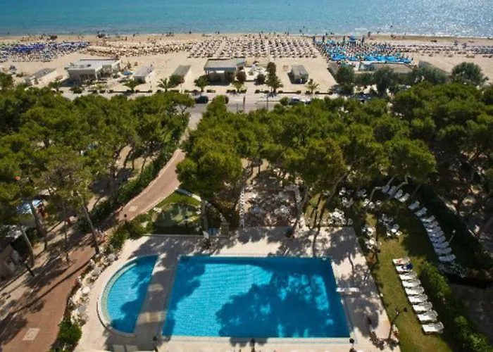 Отель Parco Dei Principi Джулианова