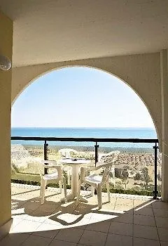 Parco Dei Principi 4* Джулианова